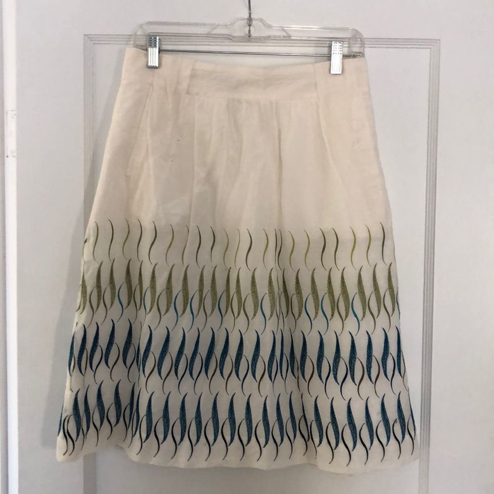 Nic+Zoe cotton & silk skirt cream w/pattern size 8